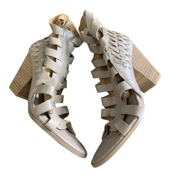 Report Signature Leather Gladiator Style Heeled Owen Sandal Size 8.5 - Picture 4 of 8